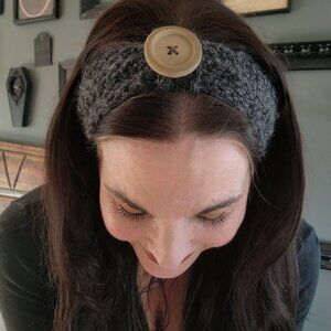 Hand Knit Headband, Earwarmer in Gray, with a Vintage Button, "Foggy Hills OOAK